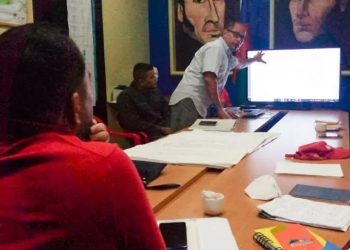 Sucre | Jefe de Gobierno sostuvo charla con docentes de la UNEFA