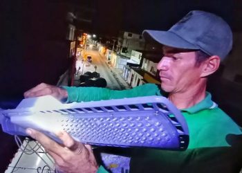 Sucre | El plan «Carúpano se Ilumina» llegó a la calle Libertad de la ciudad de Carúpano