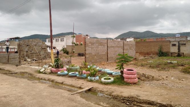 Anzoátegui | Denuncian construcción de una escuela de reciclaje en La Yuleska sin consentimiento de la vecindad