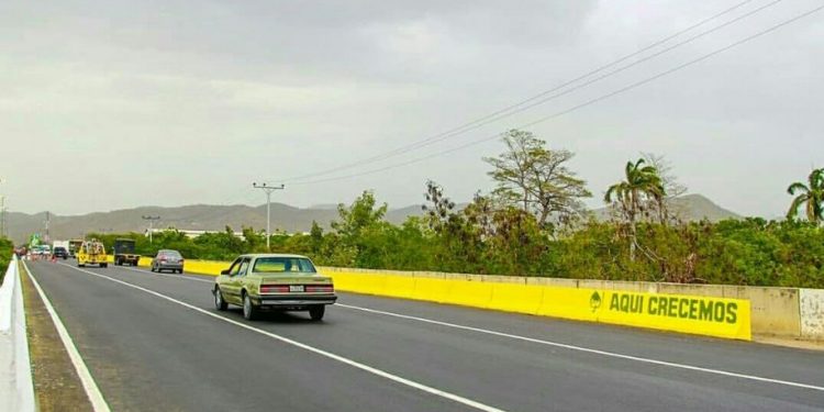 Anzoátegui | Delincuentes continúan hostigando a peatones que atraviesan el puente La Victoria de Barcelona