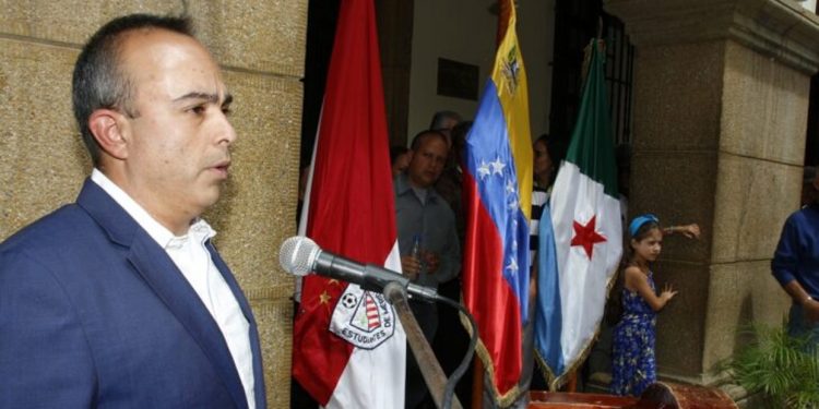 Tras fallecimiento del presidente de Estudiantes de Mérida suspenden partidos de la Liga FUTVE