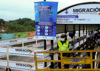 Bernal: Regularización en la frontera se dará a medida que se reanude el tránsito legal de personas, vehículos y mercancías