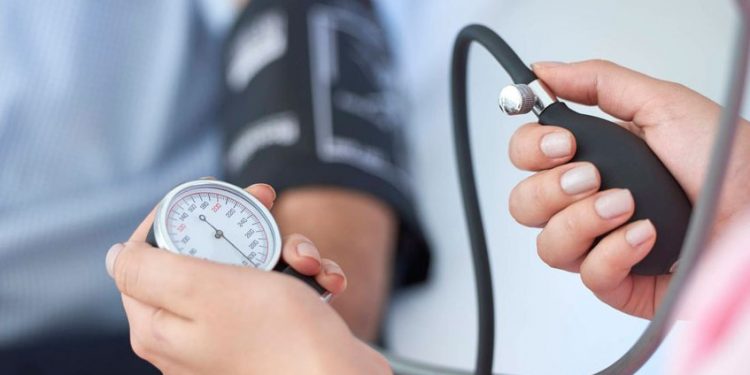Hábitos que se pueden adoptar para controlar la hipertensión arterial
