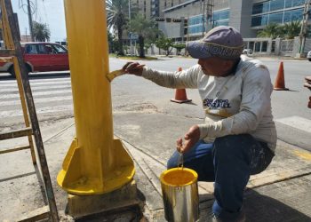 Nueva Esparta | Alcaldía de Mariño efectuó mantenimiento preventivo a semáforos
