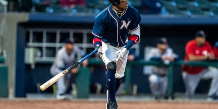 Kansas City promovió al shortstop Maikel García