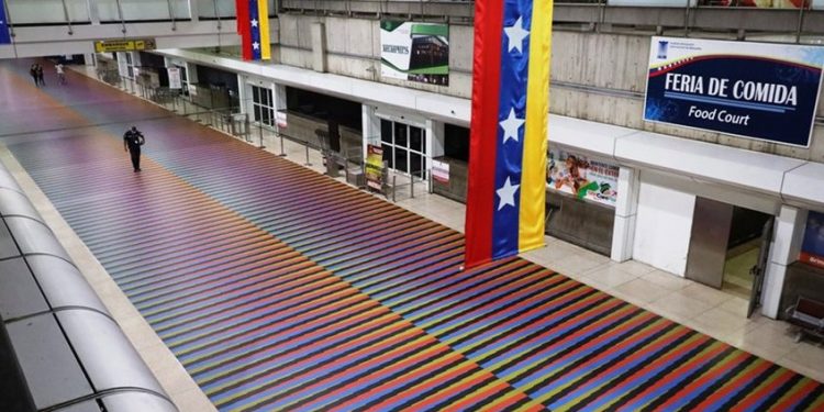 Venezuela implementará sistema Biochek para validar esquema de vacunación en viajeros