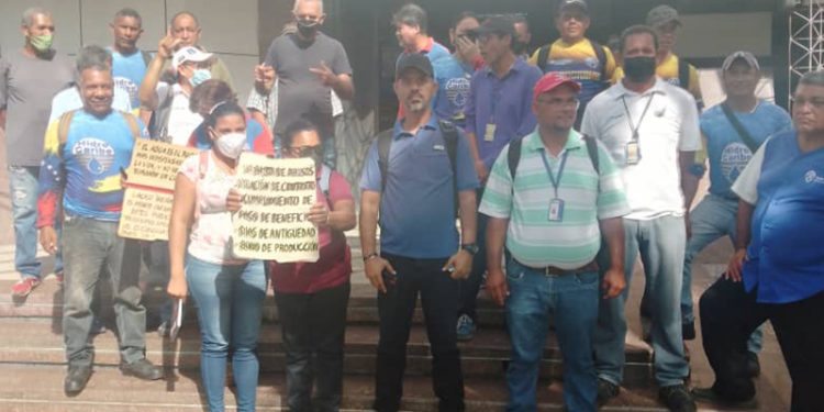 Anzoátegui | Trabajadores de Hidrocaribe protestaron para exigir el cumplimiento de los beneficios contractuales