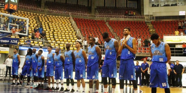 Trotamundos de Carabobo se mantienen en el primer lugar de la tabla