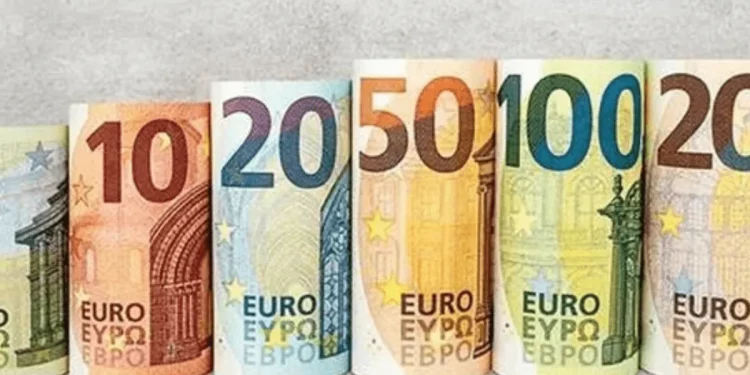Rusia abandonará el uso del dólar y euro en el ámbito del comercio internacional