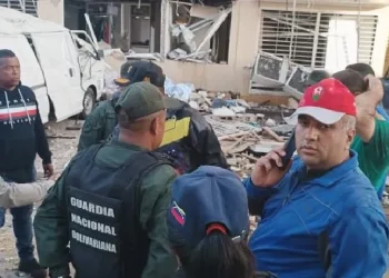 Bolívar: Ocho personas resultaron heridas tras explosión en un edificio de Puerto Ordaz