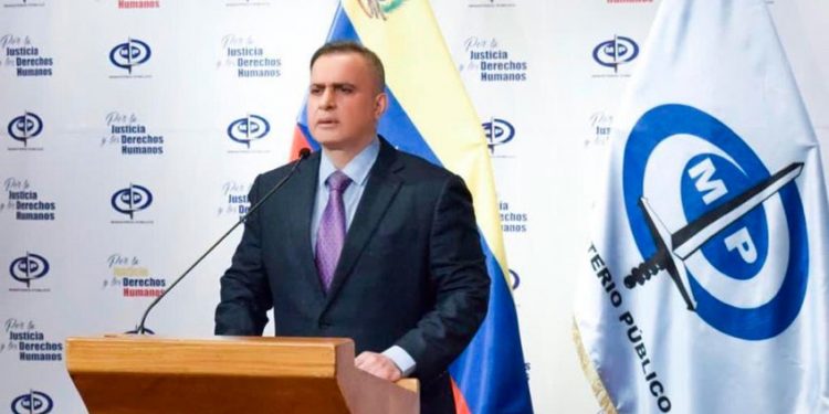 Solicitan orden de aprehensión contra Carla Angola por apología al magnicidio