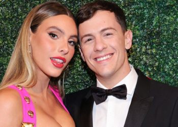 Guaynaa le pide matrimonio a Lele Pons en el Tomorrowland