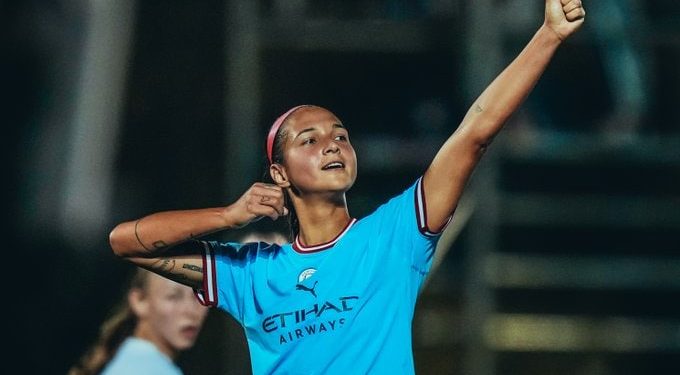 Deyna Castellanos marca su primer tanto con el Manchester City