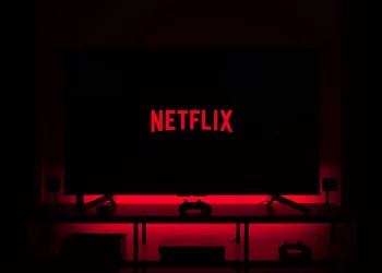 Netflix cumple 25 años con un futuro incierto como líder del streaming