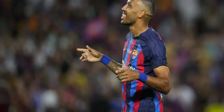 A Aubameyang le rompieron la mandíbula durante el robo en su casa