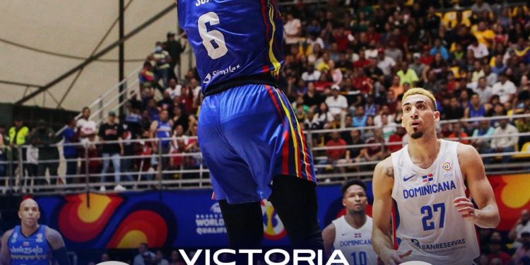 Venezuela consiguió importante victoria ante Dominicana en su camino al mundial de la FIBA