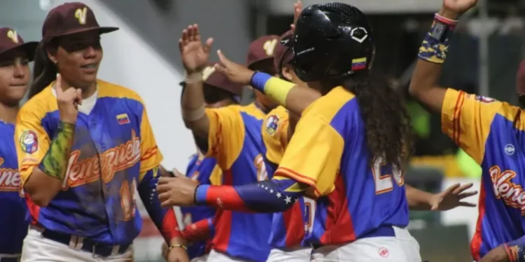 Selección femenina de Venezuela clasifica a Mundial de Béisbol