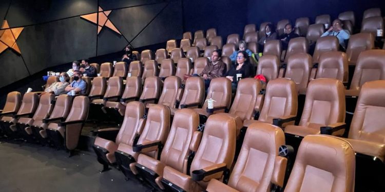 Se estrena sala de cine especial para personas con TEA y Síndrome de Down