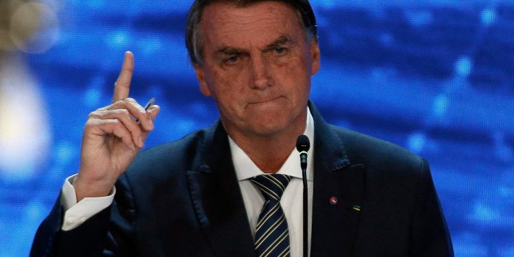 Tribunal de los Pueblos condena a Bolsonaro por su gestión de la pandemia