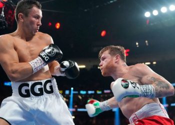 «Canelo» Álvarez venció unánimemente a Golovkin