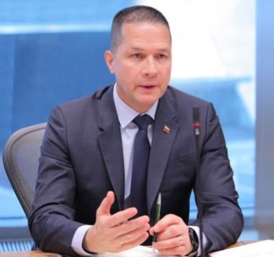 Venezuela busca reforzar la cooperación con Panamá y Sudáfrica