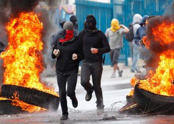 Chile: Enfrentamientos entre estudiantes y militares se registraron en Santiago