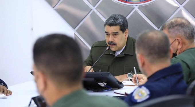 Presidente Maduro se mantiene alerta ante fuertes lluvias: «Han causado la saturación de los suelos»