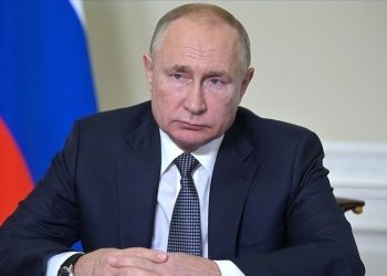 Putin destaca la «autoridad en el escenario mundial» de Isabel II