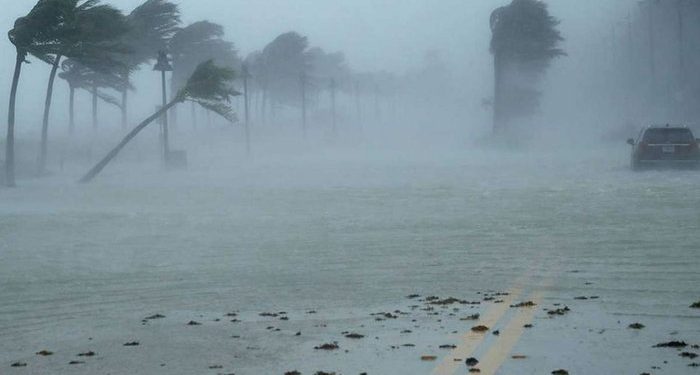 Tormenta Fiona: cancelan vuelos y cierran comercios en islas del Caribe
