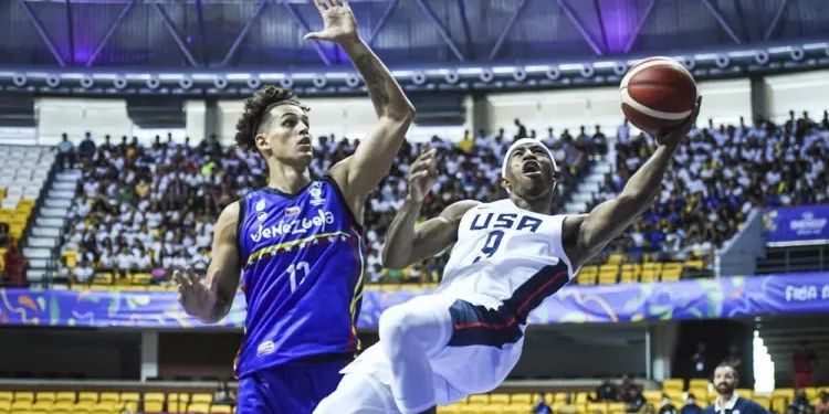 Suspendieron el partido de baloncesto Estados Unidos-Venezuela por lluvia y goteras