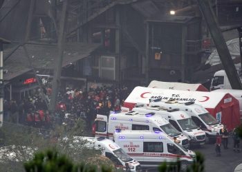 Turquía da por concluidas las tareas de rescate: La explosión en la mina deja 41 muertos y 11 heridos