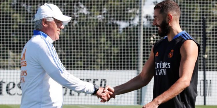 Ancelotti confirma la titularidad de Benzema