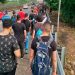 Más de 1.000 migrantes venezolanos parten del sur de México pese a restricciones de EEUU