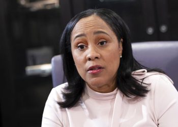 Suspenderán de manera temporal las investigaciones por fraude electoral en EE UU hasta diciembre