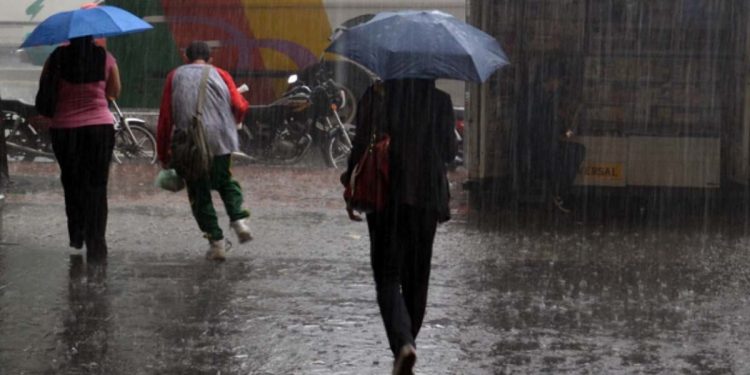 Tres nuevas ondas tropicales impactarán a Venezuela en los próximos días