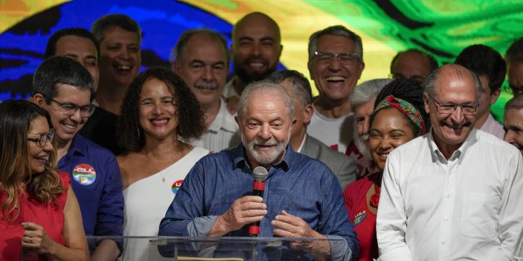 Lula da Silva gana la presidencia de Brasil al derrotar a Bolsonaro