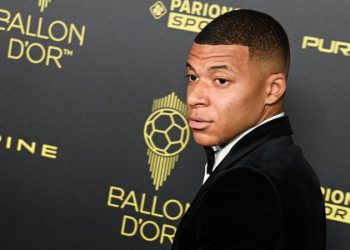 Contrato récord de 630 millones de euros por tres años para Mbappé