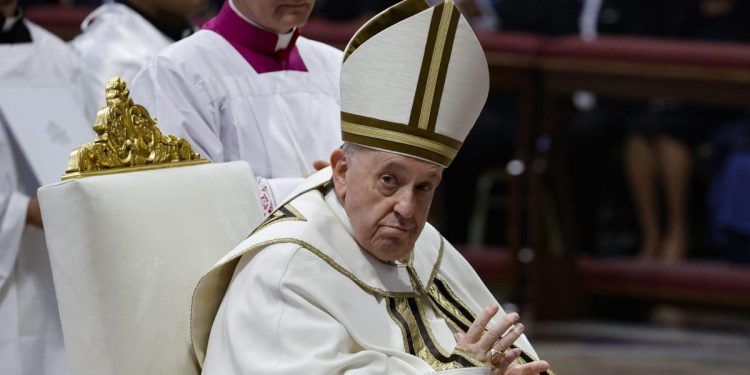 El papa pide reformar la ONU, que demostró «sus límites» con la pandemia y Ucrania