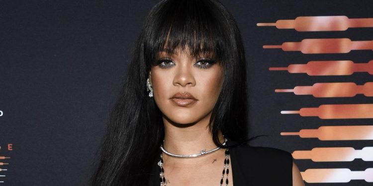 Rihanna vuelve a la música con un tema para la película «Wakanda Forever»