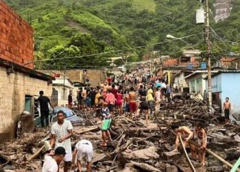 Suben a siete los muertos en Anzoátegui tras las fuertes lluvias