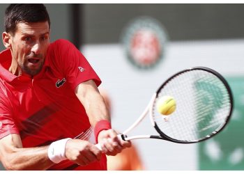 Djokovic podrá jugar Abierto de Australia al levantarse prohibición entrada