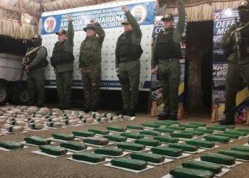 FANB incautó 95 kilos de marihuana en un peñero a la altura del Parque Nacional Morrocoy