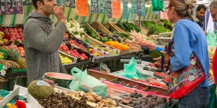 Inflación de eurozona alcanza récord del 10,7 % en octubre