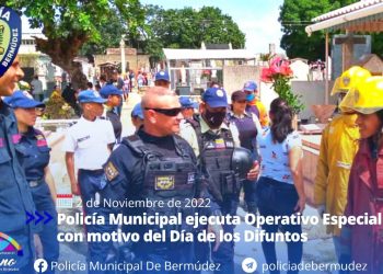 Policia Municipal ejecuta operativo especial con motivo del Dia de los Difuntos