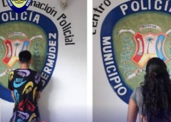 Policía municipal aprehende a dos personas por agresion física y verbal contra una dama