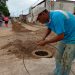 Avanzan trabajos de rehabilitacion de un colector de aguas servidas