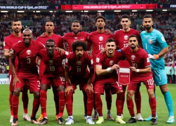 Qatar, los primeros anfitriones en perder el partido inaugural de un Mundial