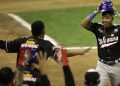 Tiburones le quitó el invicto a Leones