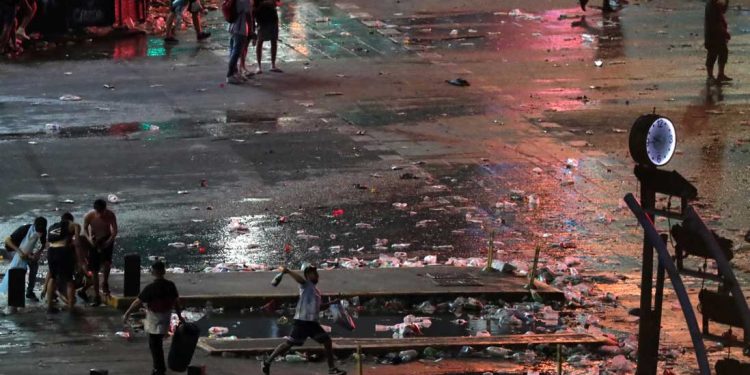 Disturbios en Buenos Aires tras masivo festejo por el triunfo mundialista