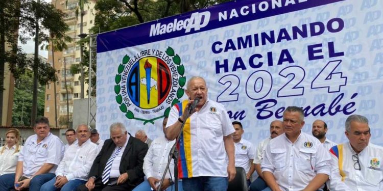 Bernabé Gutiérrez: «Con la implementación de un Estado Comunal, los beneficiarios de Misión Vivienda, jamás serán dueños de sus casas»